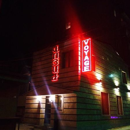 Voyage Hotel Ереван Екстериор снимка